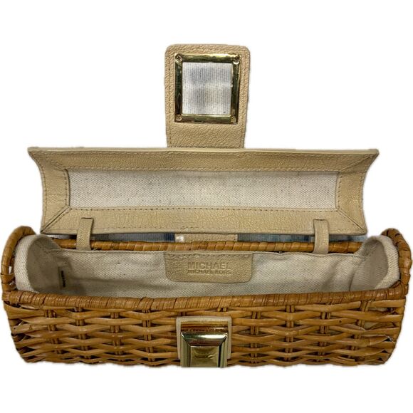 Michael Kors Woven Rattan Clutch with Gold Geometric Clasp – light gold leather - Picture 4 of 9